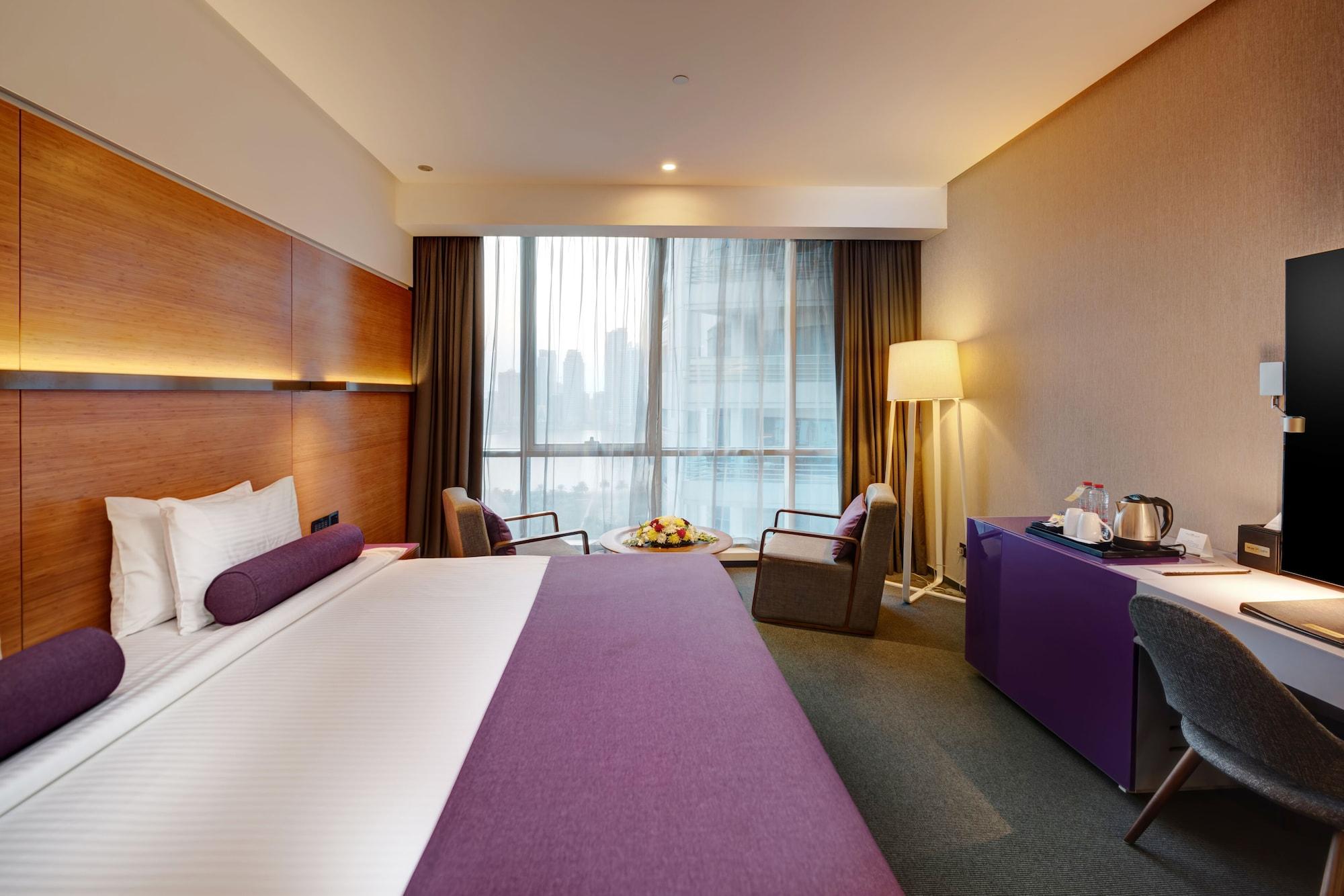 The Act Hotel Шарджа Екстер'єр фото Deluxe Room